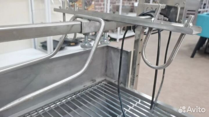 Мангал с вертелом и мотором /до 60кг/нерж.сталь