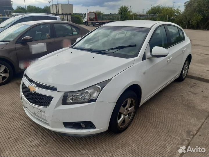 Амортизатор задней балки chevrolet cruze J300 2012