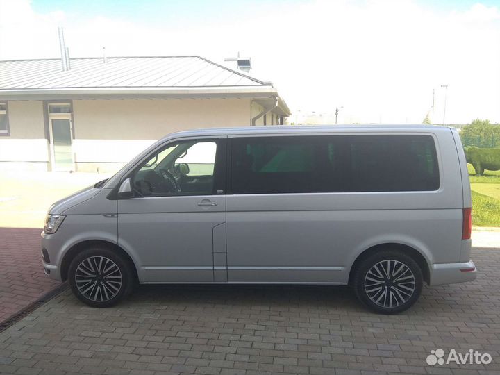 Volkswagen Multivan 2.0 AMT, 2018, 57 500 км