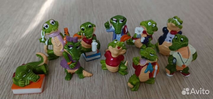 Игрушки из киндера 90х/ Крокодилы в школе