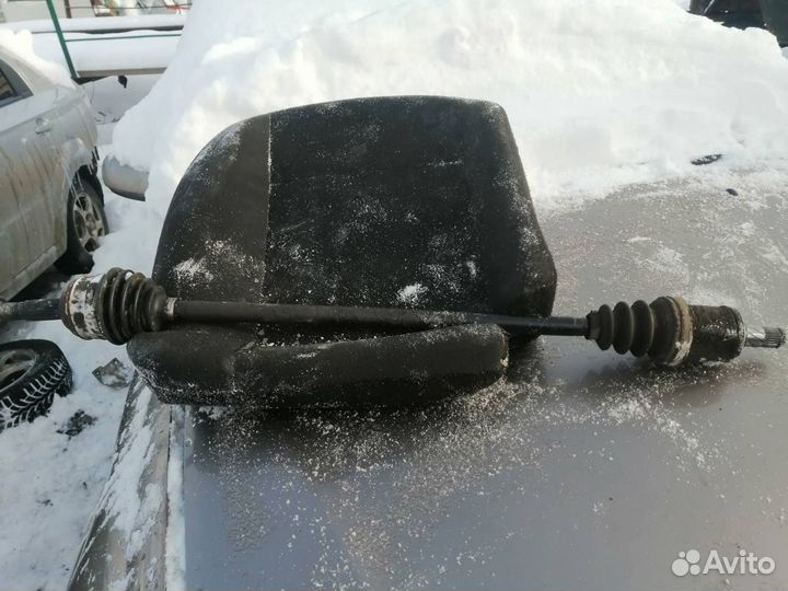 Привод левый Nissan Almera N16 1.5 QG15dе