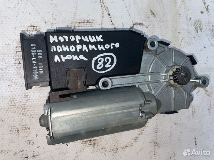 Моторчик панорамного люка Cadillac Srx FEE LH2