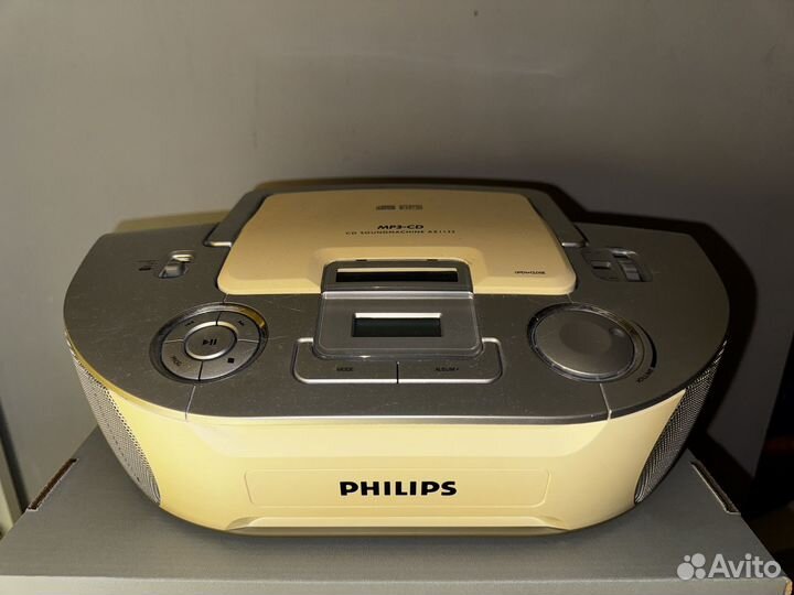 Музыкальный проигрыватель philips