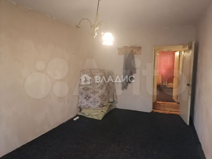 2-к. квартира, 52 м², 1/5 эт.
