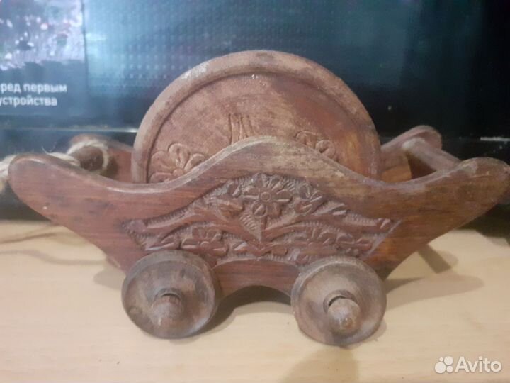 Сувенирные подставки под кружки