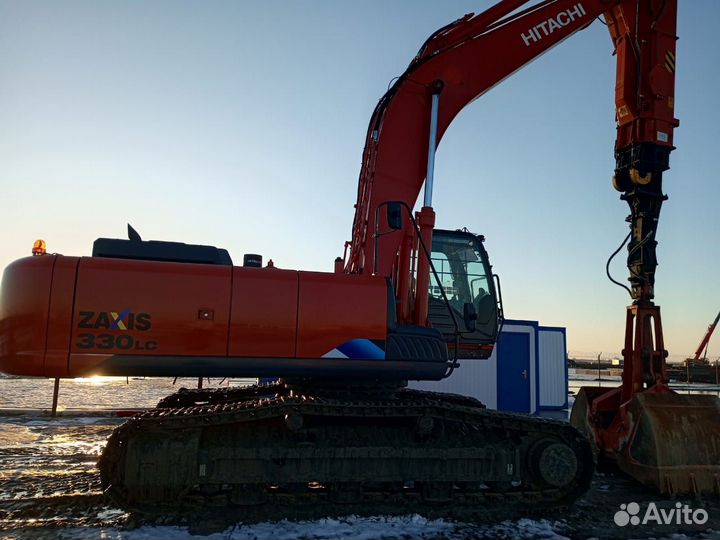Гусеничный экскаватор Hitachi ZX330LC-5G, 2020