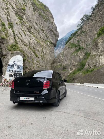 LADA Granta 1.6 МТ, 2018, битый, 180 000 км