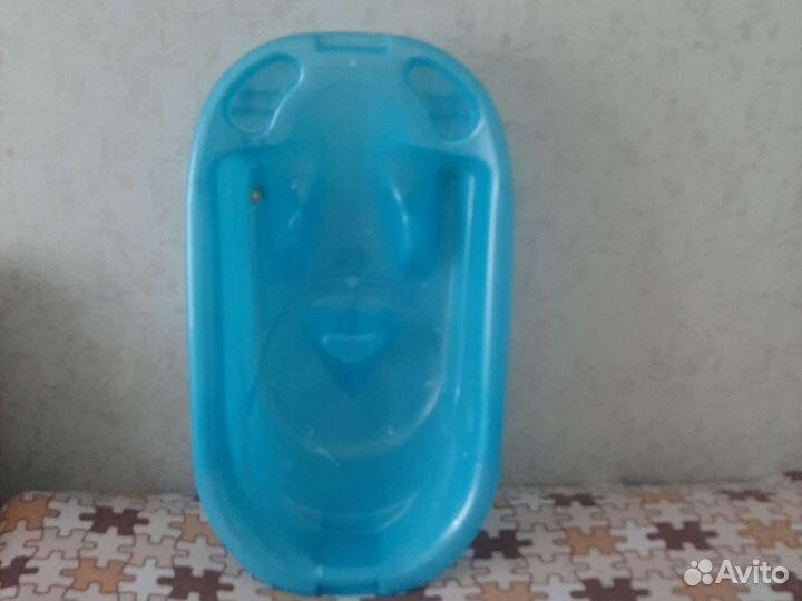 Ванночка для купания с горкой