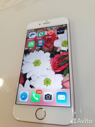 iPhone 6S, 64 ГБ