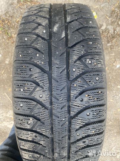Bridgestone Ice Cruiser 7000 205/55 R16