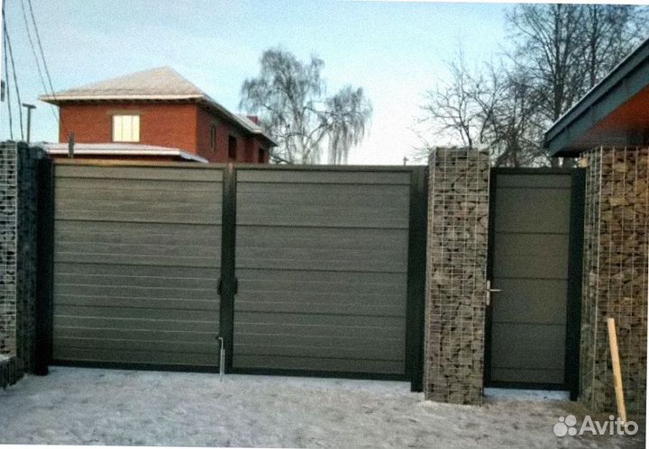 Распашные алюминиевые ворота с заполнен (Prestige)