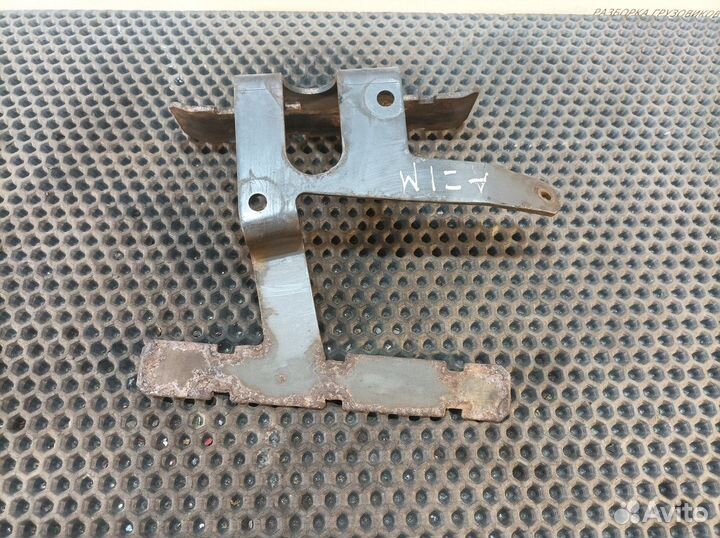 Кронштейн проводки Mercedes-Benz Axor