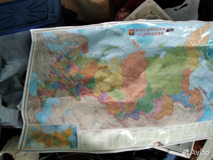 Политическая карта мира на стену. Карта России