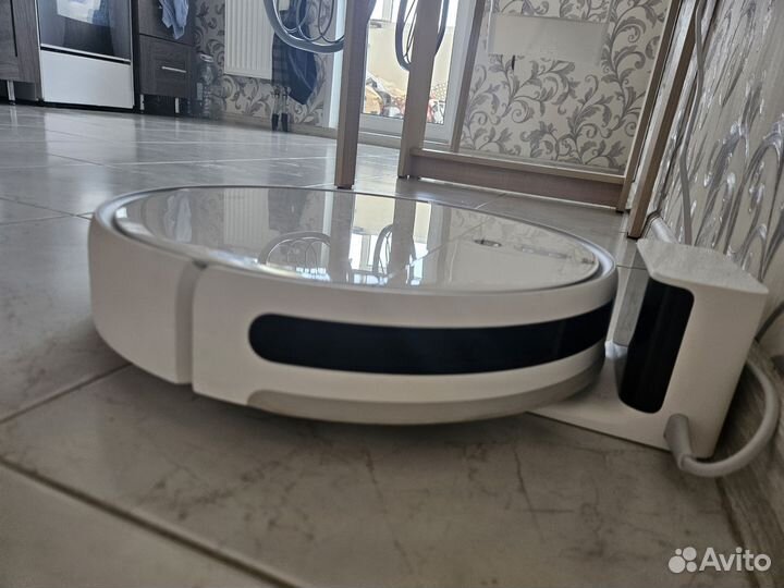 Робот-пылесос Xiaomi Mi Robot Vacuum-Mop 2 RU