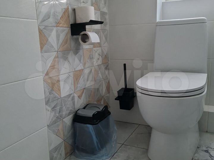 Комната 25 м² в 1-к., 2/3 эт.