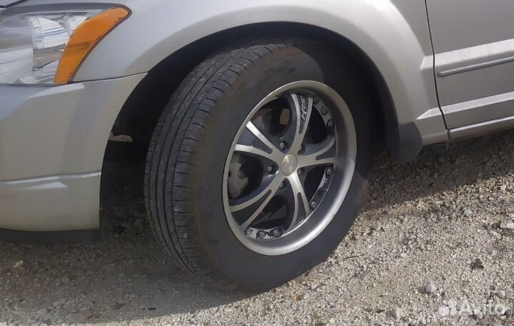 Kumho Ecsta HS52 215/60 R17