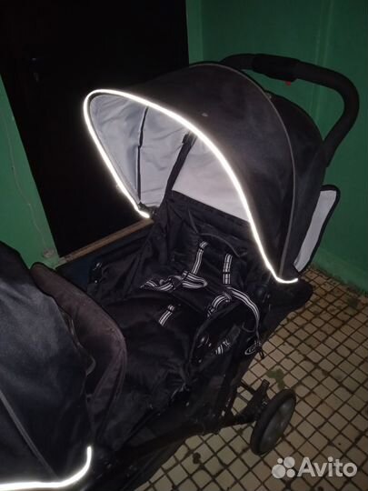 Коляска для двойни