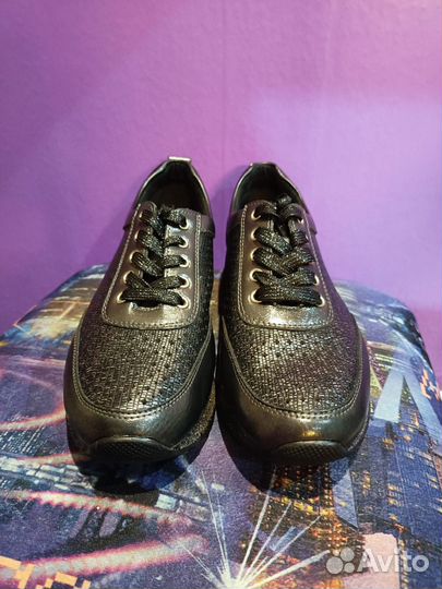 Полуботинки женские 38 размер