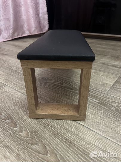 Подставка для рук маникюрная