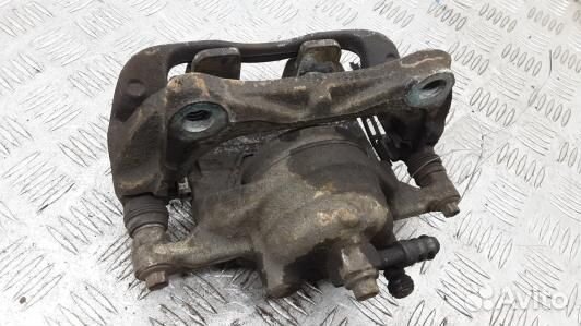 Суппорт тормозной передний правый opel astra J (7B