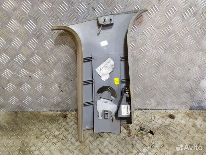 Обшивка стойки левая Volkswagen Touareg 2002 2010