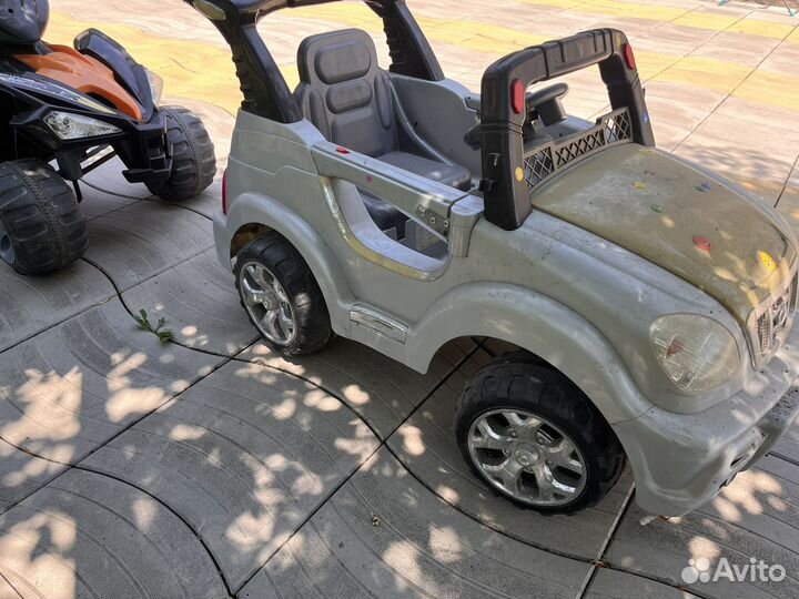 Детский электромобиль