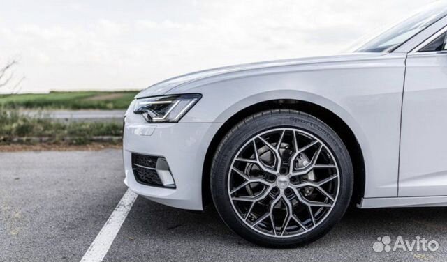 Кованые диски в стиле Vossen для Audi A6 R20