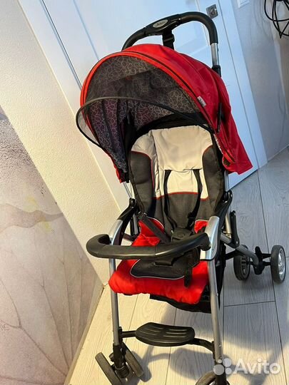 Прогулочная коляска