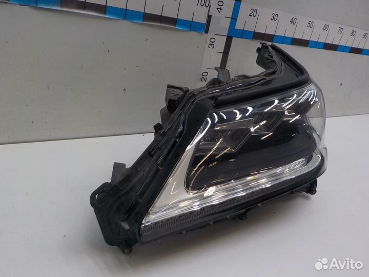 Фара левая Lexus LX 450 2015