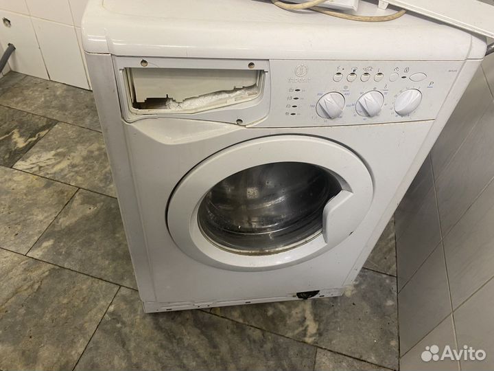 Стиральная машина бу indesit