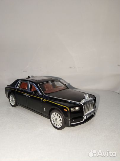 Rolls-royce модель