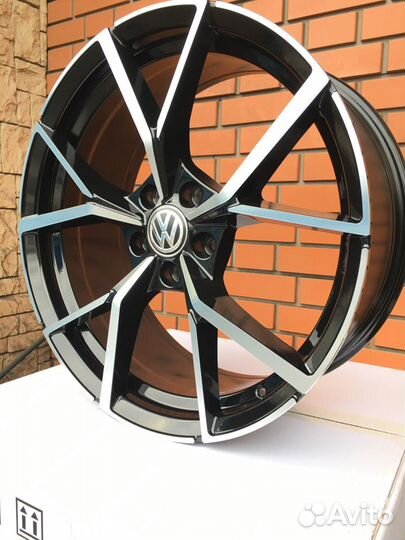 Диски R19 Volkswagen Skoda R-line