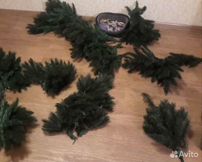 Елка искусственная