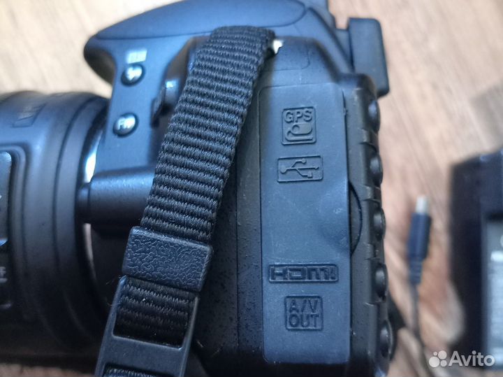 Зеркальный фотоаппарат Nikon D3100