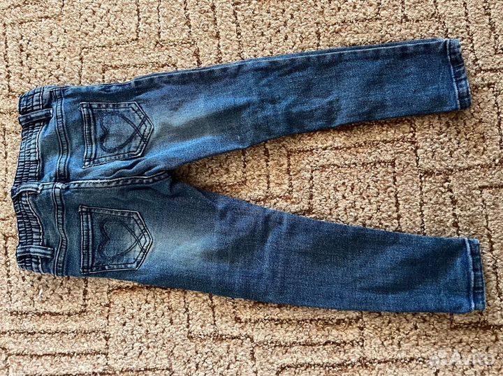 Джинсы на девочку 104