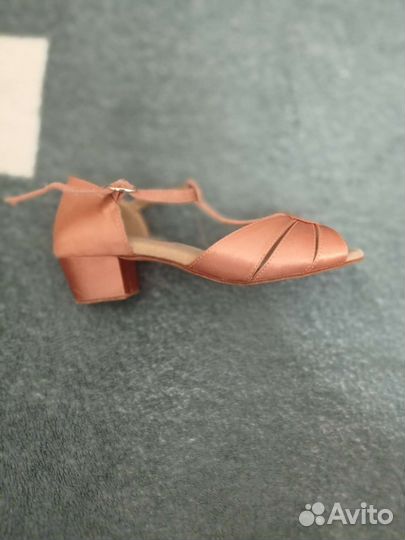 Туфли для бальных танцев