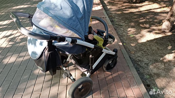Продам коляску 2 в 1 tutis zippy