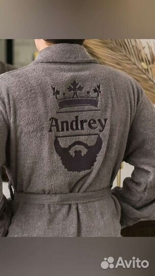 Халат махровый с вышивкой