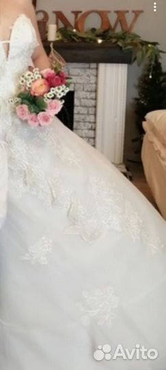 Свадебное платье бальное на выпускной на прокат