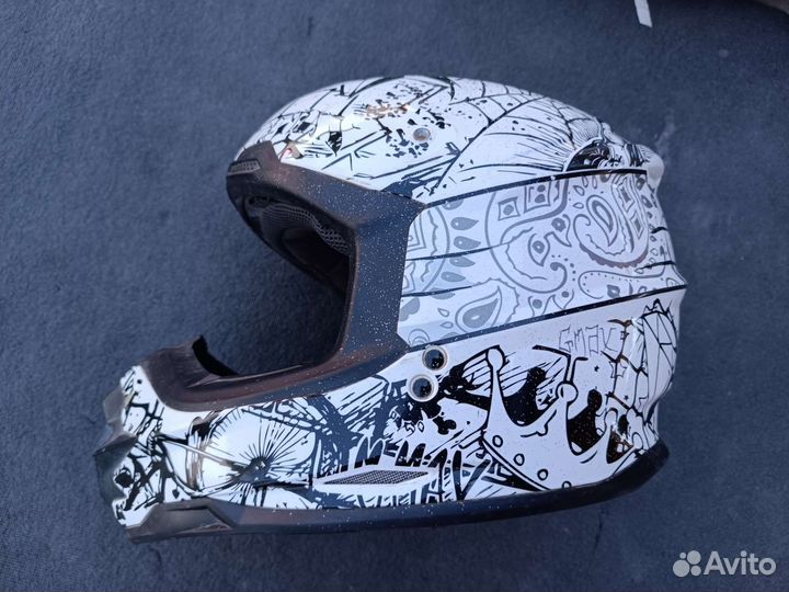 Мотошлем кроссовый SOL