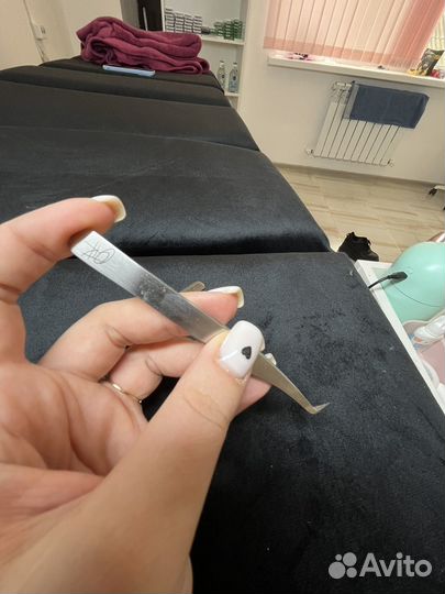 Пинцет для наращивания ресниц