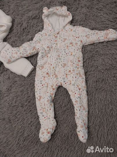 Продам детские утеплённые комбинезоны
