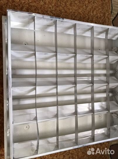 Светильник потолочный