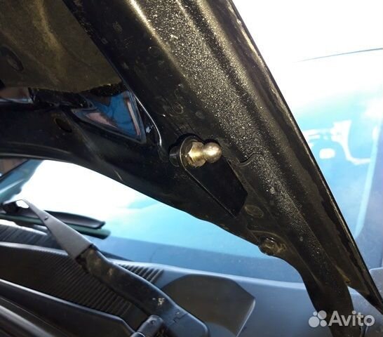 Упор капота Mitsubishi Lancer 9 2000-2013