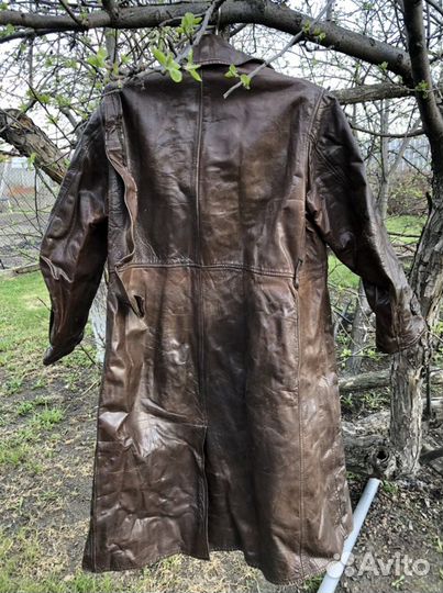 Кожаный плащ нквд