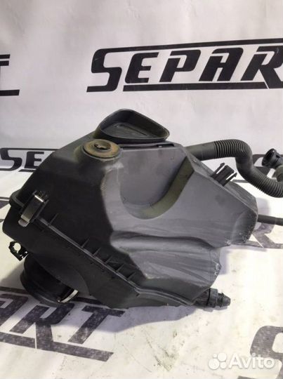 Корпус воздушного фильтра Audi A6 С6