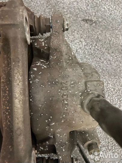 Суппорт передний правый Mercedes-Benz E-Класс W211