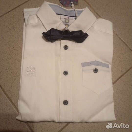 Рубашка новая для мальчика р.122