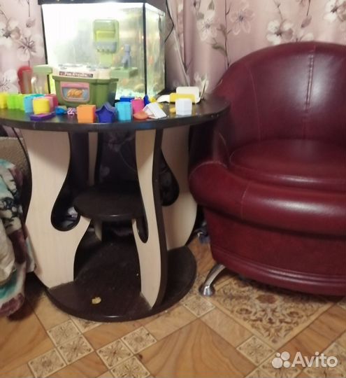 Письменный стол