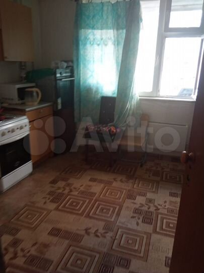 3-к. квартира, 74 м², 1/17 эт.